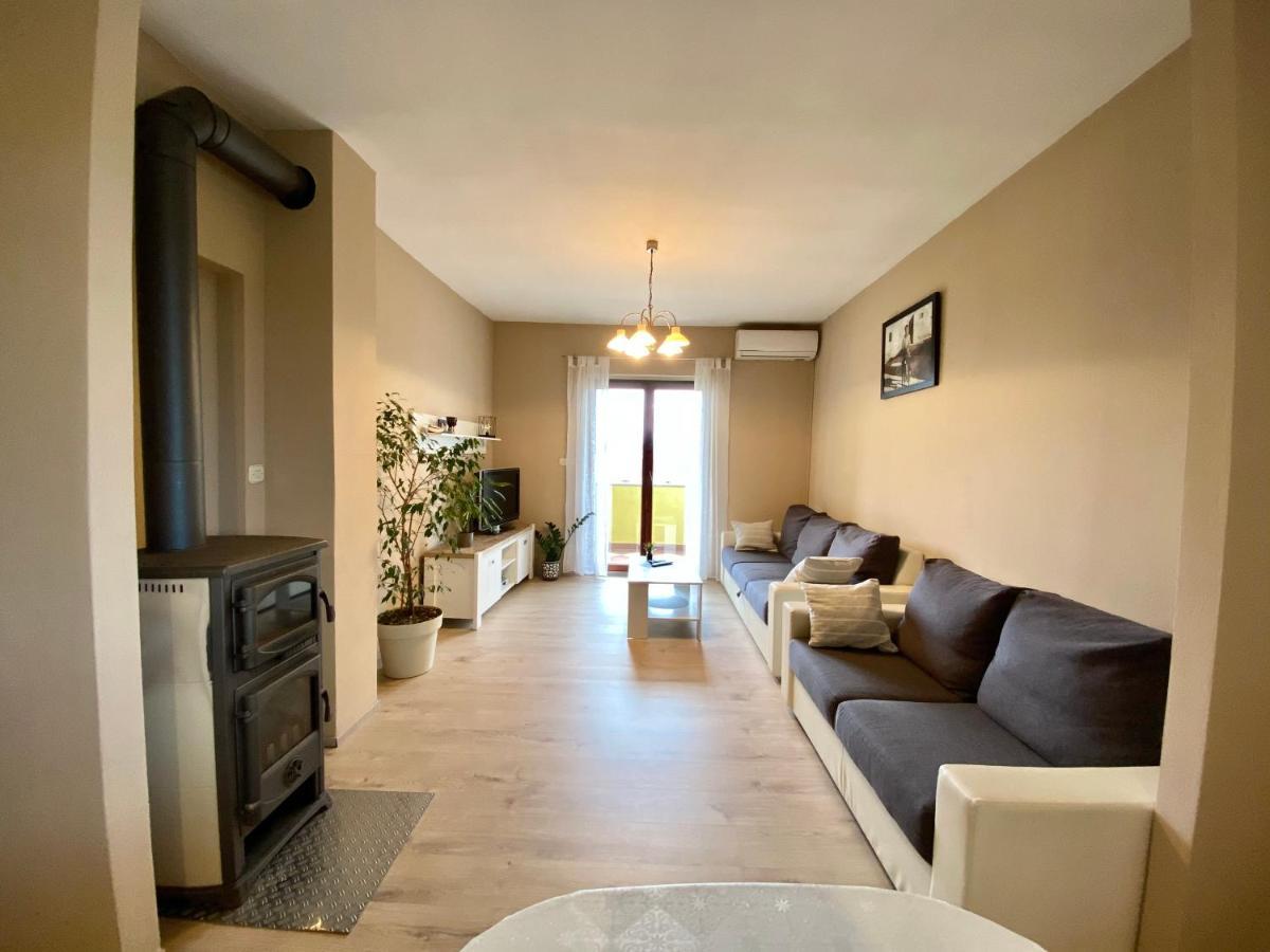 Apartment Marcella 1 Ljubac  Bagian luar foto
